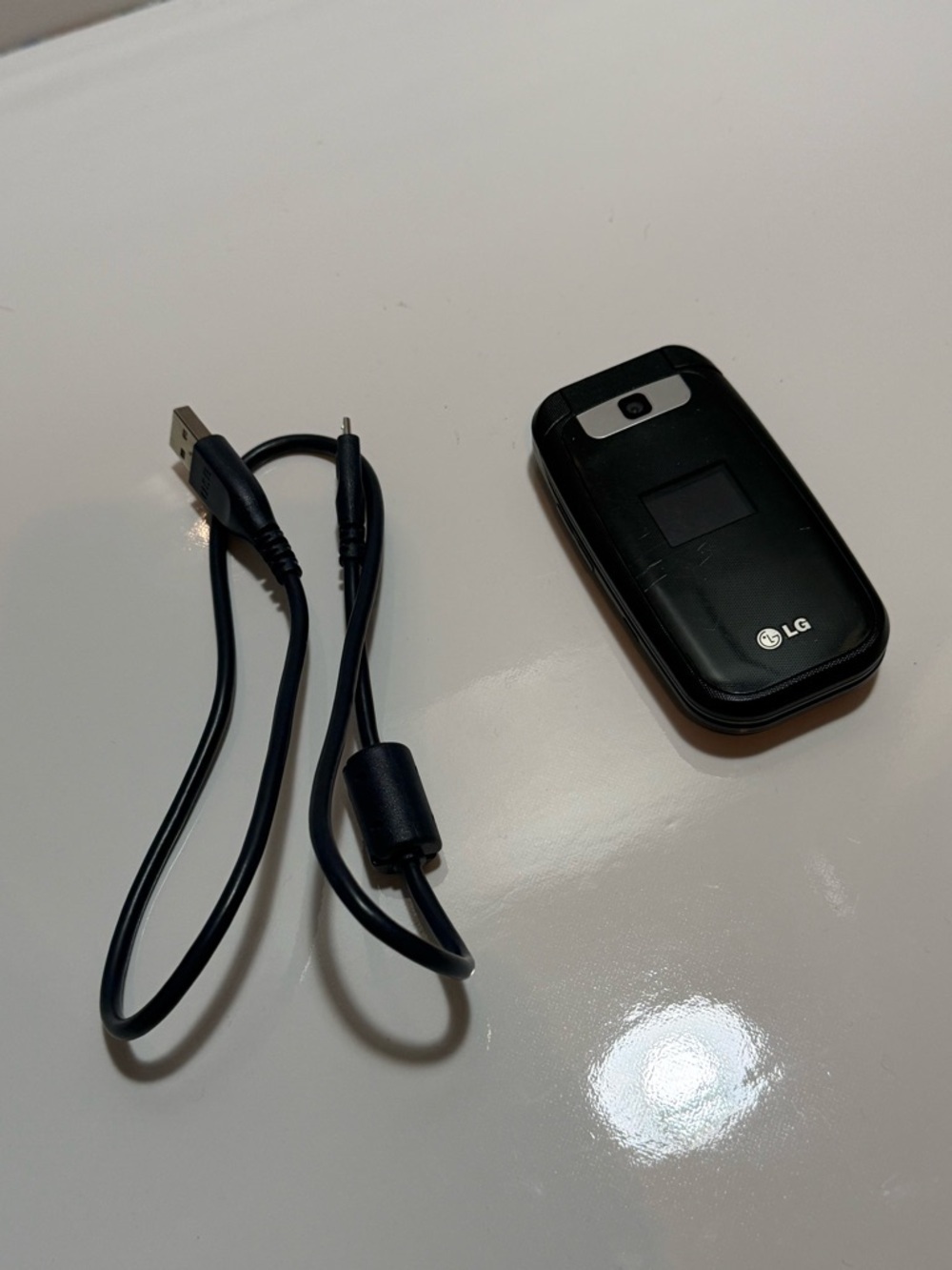 LG 440G (TracFone) Smartphone - Black